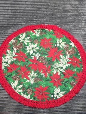 Festive Poinsettia Round Holiday Table Topper - Red & Green